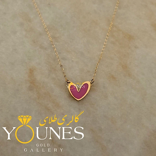 تصویر دوم گردنبند میناکاری قلب صورتی روشن طلا